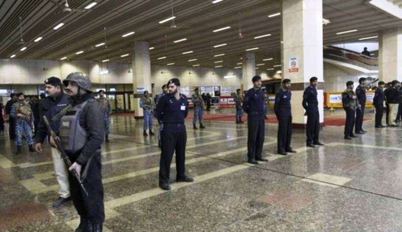 ایئرپورٹس پراہم شخصیات کے پروٹوکول پر پابندی لگ گئی