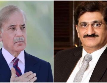 گل پلازہ کراچی میں آگ کے حادثے کی جگہ اور وزیرِ اعظم محمد شہباز شریف کی جانب سے وفاقی تعاون کا اعلان۔