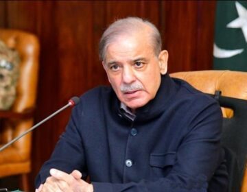 وزیراعظم شہباز شریف کوئٹہ میں قومی شاہراہ N-25 اور دانش اسکولوں کے سنگ بنیاد کی تقریب سے خطاب کرتے ہوئے