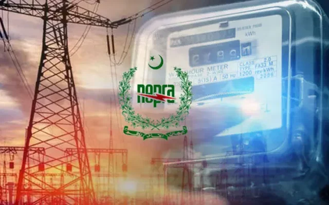 بجلی صارفین پر بڑا بوجھ: نیپرا نے 300 یونٹ والوں پر بھی فکسڈ چارجز لگا دیے۔