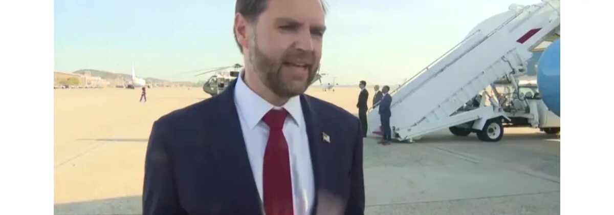 امریکی نائب صدر پاکستان کی نماٰیاں تصؤیر