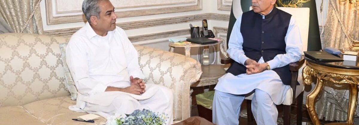 وزیراعظم شہباز شریف سے محسن نقوی کی ملاقات، ملکی صورتحال پر بریفنگ