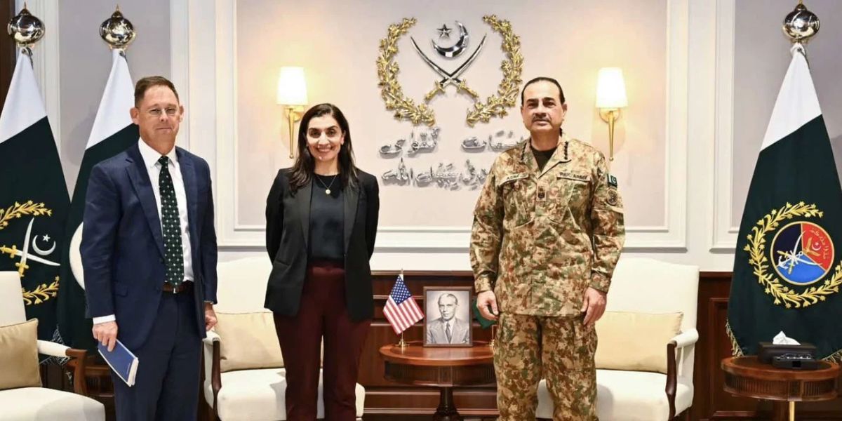 فیلڈ مارشل عاصم منیر کی امریکی افغانستان جنگ کمیشن کے وفد سے ملاقات