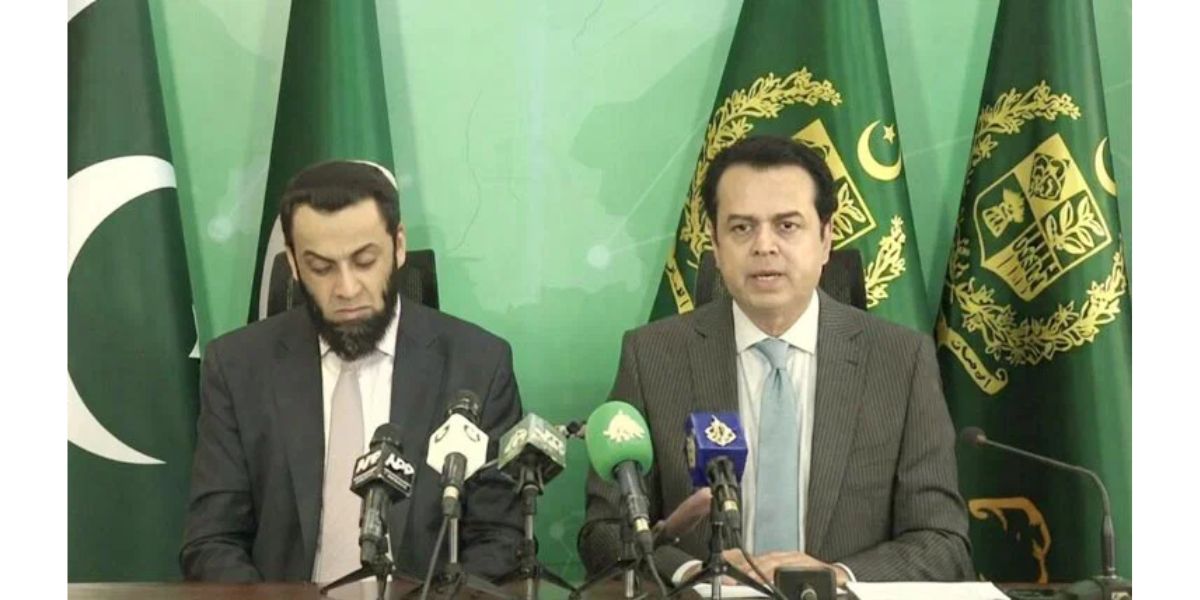 عطااللہ تارڑ اور طلال چودھری کی اسلام آباد میں پریس کانفرنس